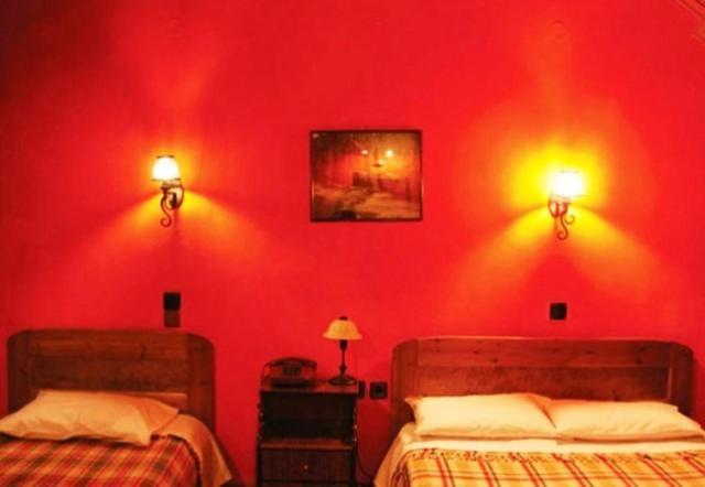 Hotel Koziakas Eláti الغرفة الصورة