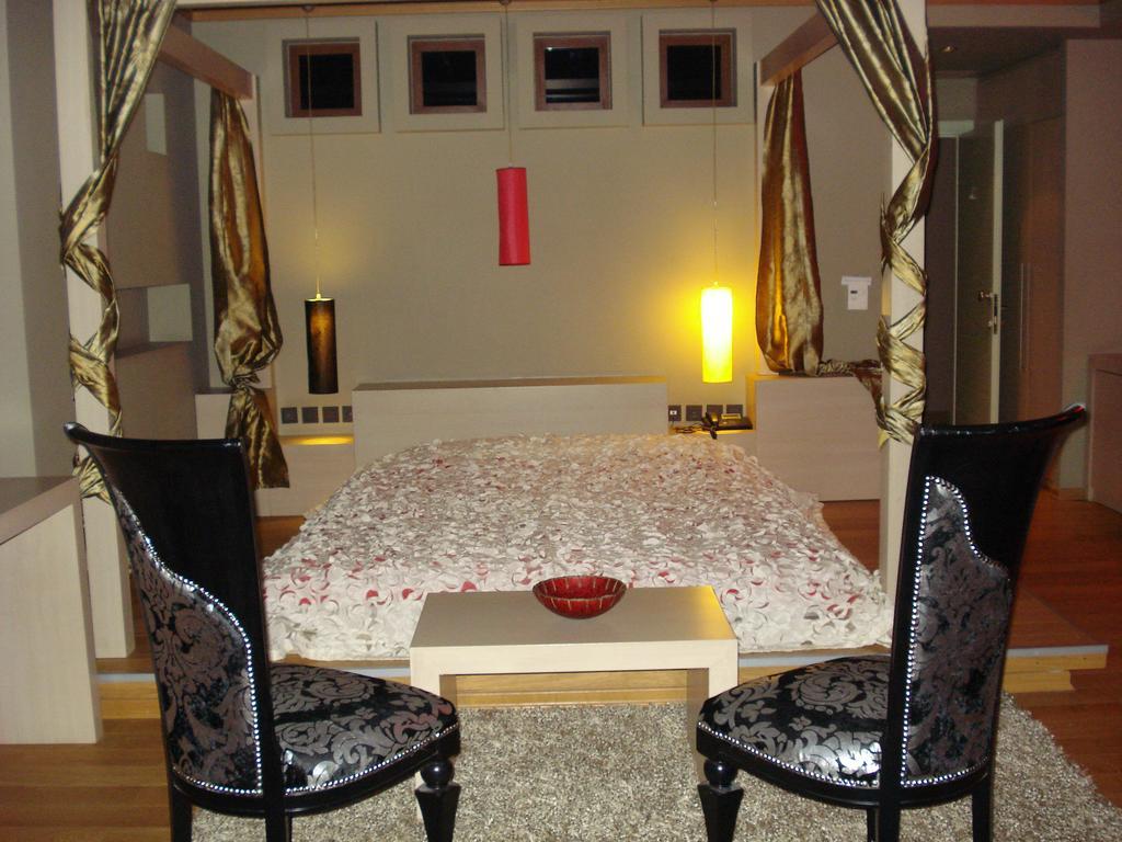 Hotel Koziakas Eláti الغرفة الصورة